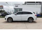 Used 2017 Audi Q7 3.0T Prestige image 3