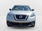Used 2020 Nissan Kicks S image 2