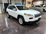 Used 2015 Jeep Cherokee Latitude image 3