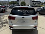 Used 2019 Kia Sorento L image 3