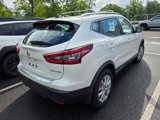 Used 2020 Nissan Rogue Sport SV image 3
