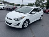 Used 2015 Hyundai Elantra SE image 2