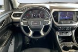 Used 2023 GMC Acadia SLT image 5