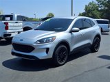Used 2020 Ford Escape SE image 3