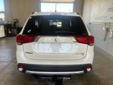 Used 2016 Mitsubishi Outlander AWD image 4
