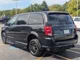 Used 2016 Dodge Grand Caravan SXT image 5