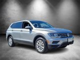 Used 2020 Volkswagen Tiguan S image 2
