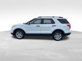 Used 2015 Ford Explorer 4WD image 2