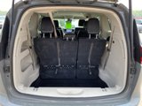 Used 2023 Chrysler Pacifica Touring-L image 5