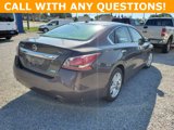 Used 2013 Nissan Altima 2.5 SL w/ 2.5 Moonroof Pkg image 4