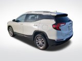 Certified 2024 GMC Terrain SLT image 3