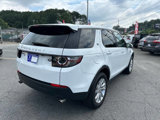 Used 2017 Land Rover Discovery Sport HSE image 6