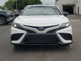 Used 2023 Toyota Camry SE image 2