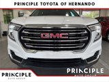 Used 2024 GMC Terrain SLT image 3
