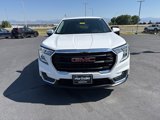 Used 2024 GMC Terrain SLE image 2
