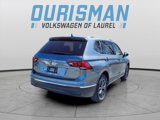 Certified 2024 Volkswagen Tiguan SE image 3