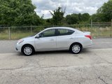 Used 2018 Nissan Versa SV image 5