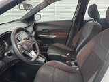 Used 2019 Nissan Kicks SR image 2