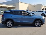 Used 2024 GMC Terrain SLT image 2