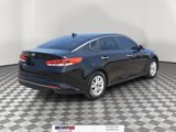 Used 2017 Kia Optima LX image 4