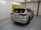 Used 2022 Mitsubishi Outlander SEL image 4