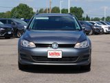 Used 2017 Volkswagen Golf S image 2