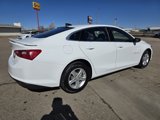 Used 2023 Chevrolet Malibu LS image 4