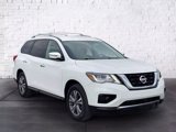 Used 2019 Nissan Pathfinder S image 2