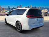New 2025 Chrysler Pacifica Limited image 2