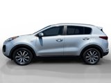 Used 2017 Kia Sportage EX image 2