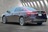 Used 2017 Toyota Avalon XLE image 6