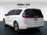 Used 2021 Chrysler Pacifica Touring-L w/ Uconnect Theater Family Group image 4