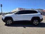 Used 2017 Jeep Cherokee Trailhawk image 6