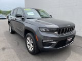 Used 2022 Jeep Grand Cherokee Limited image 3