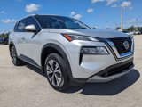 Used 2021 Nissan Rogue SV image 2