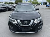 Used 2019 Nissan Rogue SV image 2