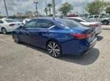 Used 2022 Nissan Altima 2.5 SR image 4