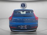 Used 2024 Volvo XC40 B5 Core image 6