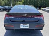 New 2025 Hyundai Elantra SE image 5