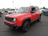 Used 2017 Jeep Renegade Trailhawk image 4