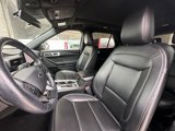Used 2020 Ford Explorer XLT w/ Equipment Group 202A image 4