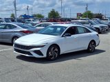 New 2025 Hyundai Elantra SEL image 2