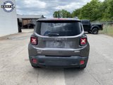 Used 2016 Jeep Renegade Latitude w/ Cold Weather Group image 3