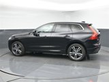 Used 2018 Volvo XC60 T5 Momentum w/ Vision Package image 5