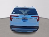 Certified 2022 GMC Acadia SLE w/ Driver Convenience Package image 5
