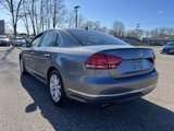 Used 2013 Volkswagen Passat 2.5 SEL Premium image 5