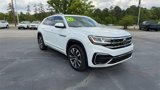 Used 2020 Volkswagen Atlas Cross Sport SEL Premium R-Line image 2