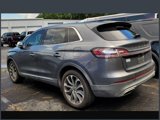 Used 2022 Lincoln Nautilus Reserve image 2