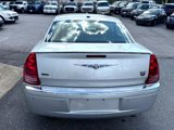 Used 2010 Chrysler 300 C w/ Luxury Group II image 5