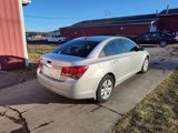 Used 2013 Chevrolet Cruze LS image 3